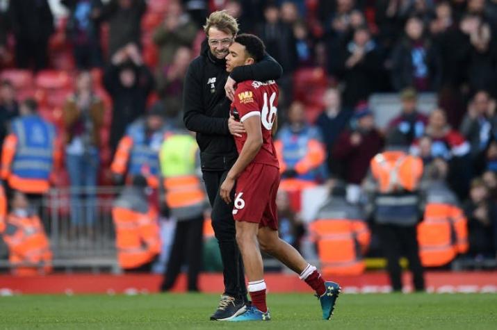 Liverpool desplaza al Manchester United del segundo puesto en la Premier League