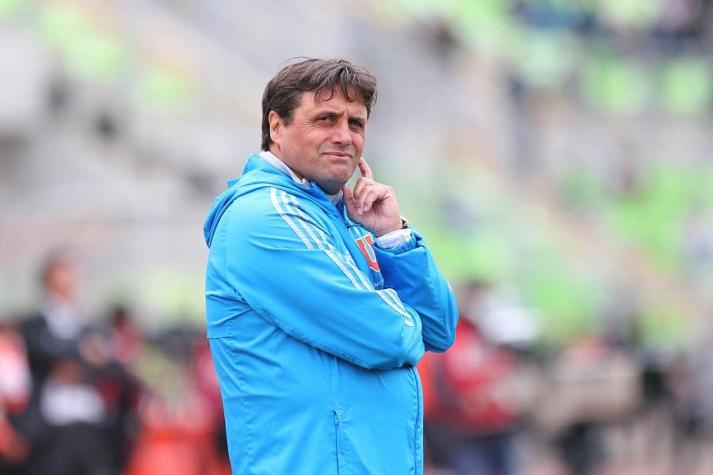 Hoyos previo al duelo de la "U" frente a Racing: "Tengo una fe terrible"