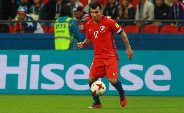 "Qué grande nuestra Roja femenina": Gary Medel celebra clasificación de Chile al Mundial