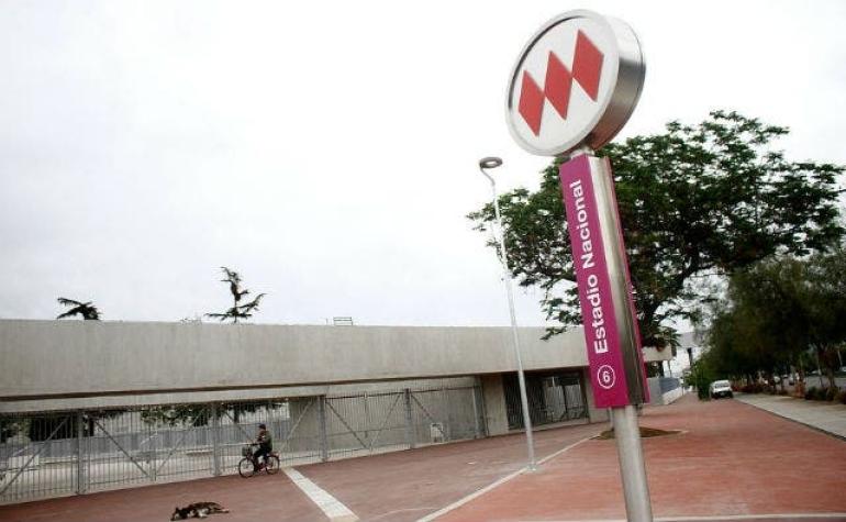 Línea 6 del Metro estará abierta hasta las 00:00 horas este jueves por partido de la U