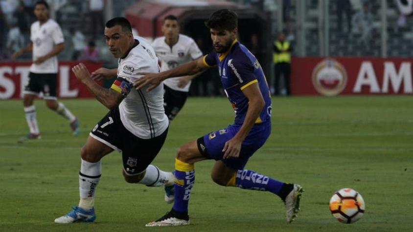 [FOTO] “El fútbol no es una guerra”: El lienzo con que Delfín espera a Colo Colo