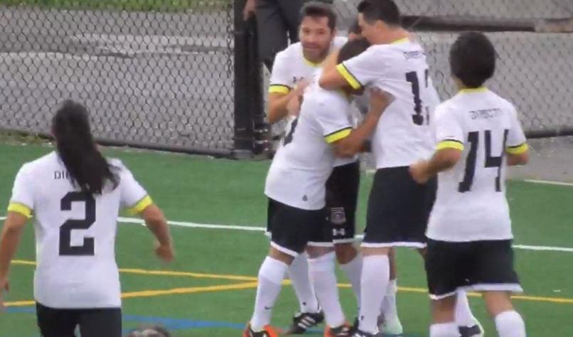 [VIDEO] Colo Colo supera a Universidad de Chile en Superclásico histórico disputado en Nueva York