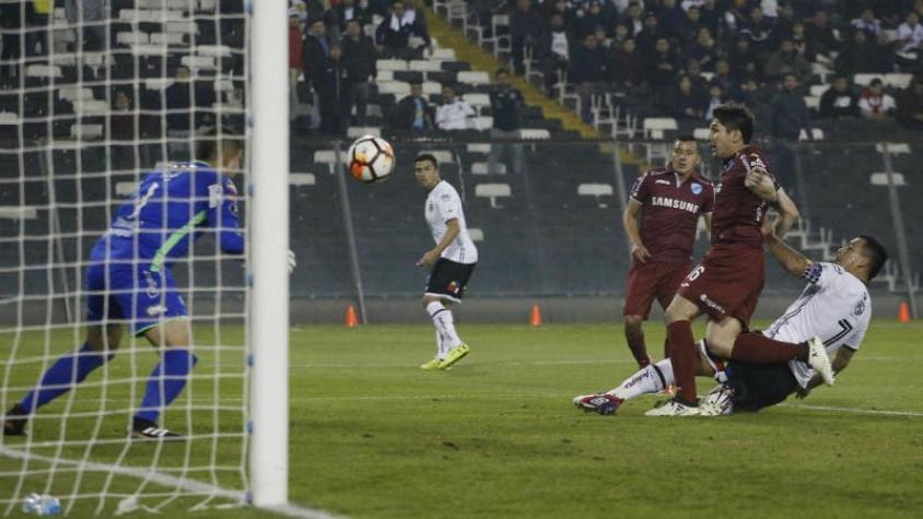 [VIDEO] Los goles de Paredes para el triunfo de Colo Colo sobre Bolívar en Libertadores