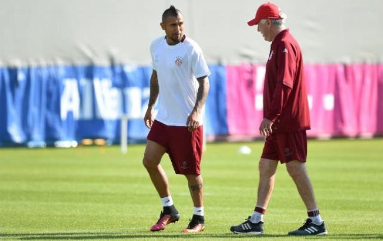 [VIDEO] Carlo Ancelotti prepara un ambicioso Napoli con Arturo Vidal a la cabeza