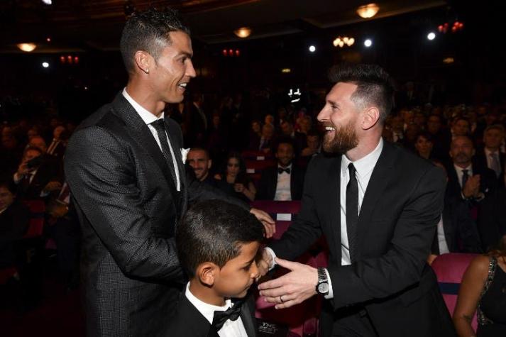 [VIDEO] ¿Cristiano y Messi a los golpes? Imitador argentino parodia a los cracks a días del Mundial