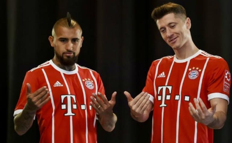 [VIDEO] El afectuoso saludo entre Vidal y Lewandowski en amistoso Chile-Polonia