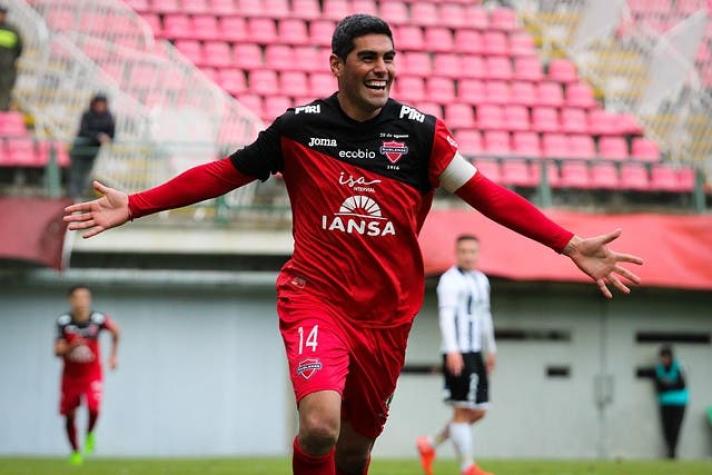 Colo Colo pierde frente a Ñublense y se complica en Copa Chile