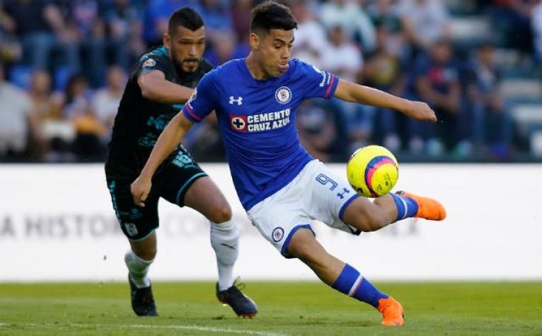 [VIDEO] Pumas anuncia a Felipe Mora como nuevo delantero tras partida de Nicolás Castillo