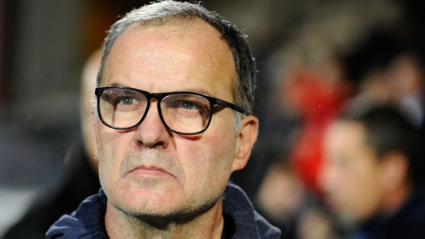 [VIDEO] Papa Bielsa: La insólita forma en la que Leeds anunció a Marcelo Bielsa