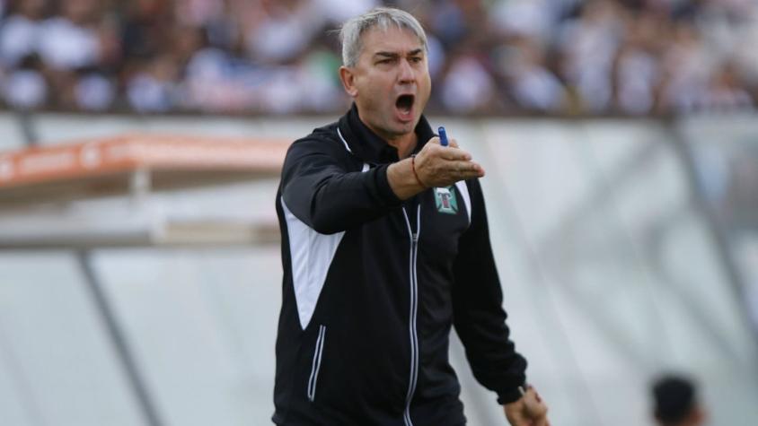 Dalcio Giovagnoli deja de ser el DT de Temuco a un mes de eliminatoria contra San Lorenzo