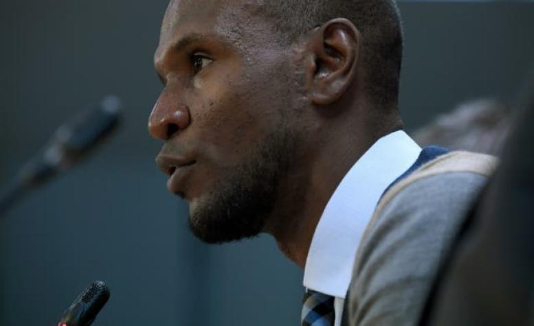 Autoridad española afirma que trasplante de Abidal fue "conforme a la ley"