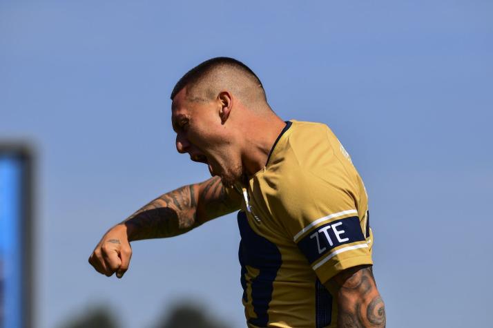 [VIDEO] El golazo de Nicolás Castillo que deslumbró al Benfica