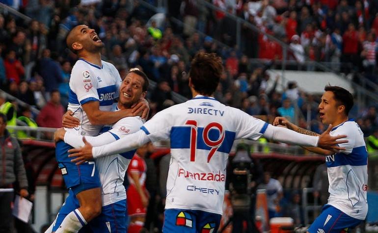 Universidad Católica derrota a Curicó y se convierte en el único puntero del campeonato