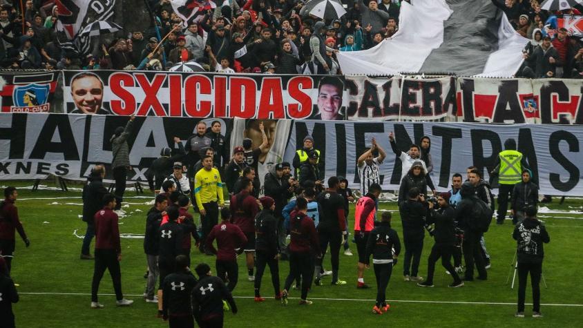 [FOTO] El enorme lienzo que le dedicaron desde la Garra Blanca a Mauricio Pinilla