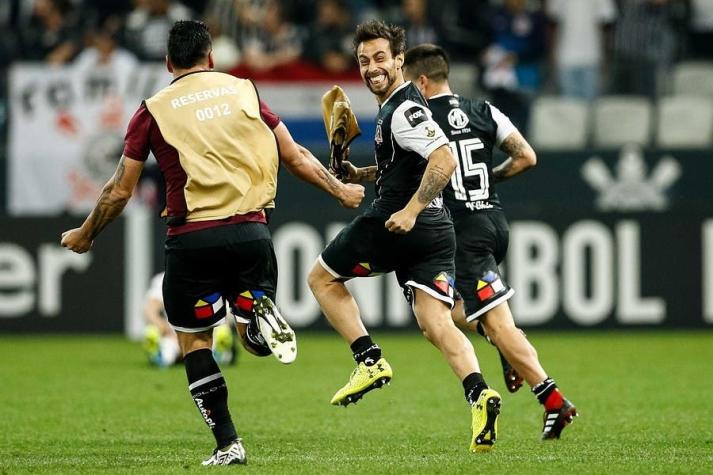 "La creatividad de Valdivia": Medios brasileños se rindieron ante el volante de Colo Colo