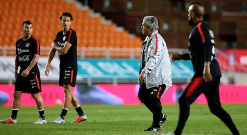 [VIDEO] Pedro Pablo Hernández presenta cuadro febril y se ausenta de práctica de La Roja