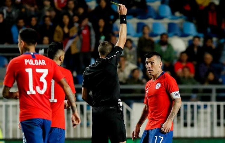 [VIDEO] Medel vuelve a la defensa y otras novedades de La Roja para enfrentar a Honduras