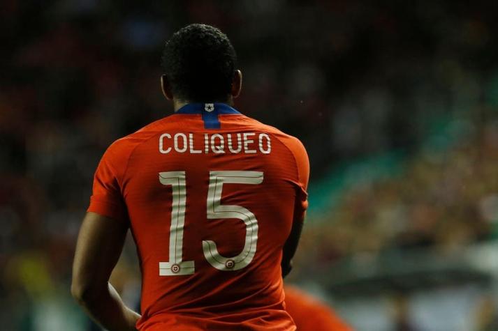 Histórica camiseta de Jean Beausejour Coliqueo es subastada en Teletón