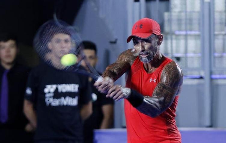 [FOTOS] Las imágenes que dejó la vuelta a las canchas de Marcelo Ríos