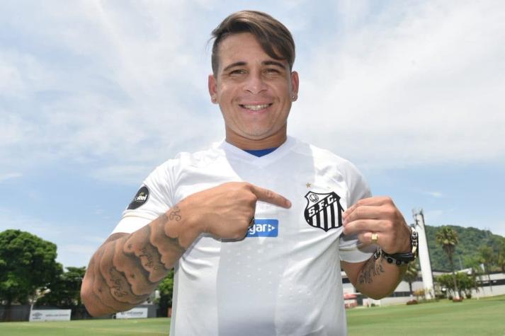 [VIDEO] Yeferson Soteldo se acuerda de la U en su presentación en Santos