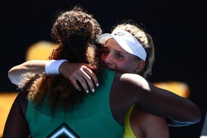 [VIDEO] Serena Williams consoló a rival a la cual derrotó: "Lo hiciste increíble, no llores"