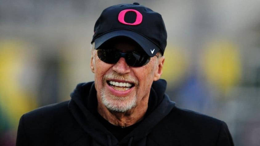 Phil Knight, fundador de Nike: "No puedes tener miedo de ofender a la gente"