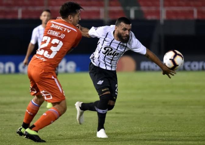 La UC arranca con el pie izquierdo en la Libertadores tras caer ante Libertad en su debut