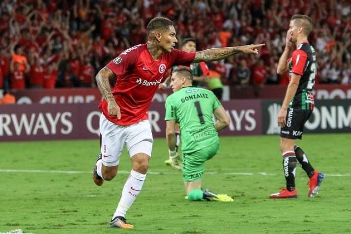 Palestino luchó pero terminó cayendo por 3 a 2 ante Inter de Porto de Alegre