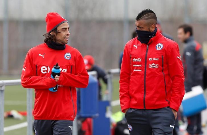 "Qué Cristiano...": Los elogios del "Mago" Valdivia a Vidal tras ganar su octava liga consecutiva