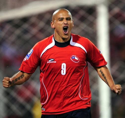 "Cómo no acordarse del Chupete": Los saludos del mundo del fútbol para Suazo por su cumpleaños