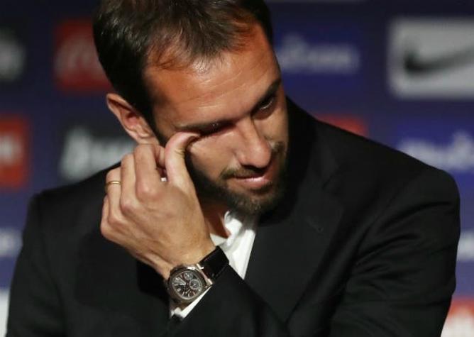 [VIDEO] El llanto del uruguayo Diego Godín al anunciar su salida del Atlético de Madrid