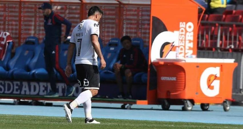 Esteban Paredes instala la preocupación en Colo Colo: "Sentí un pinchazo sumamente fuerte"