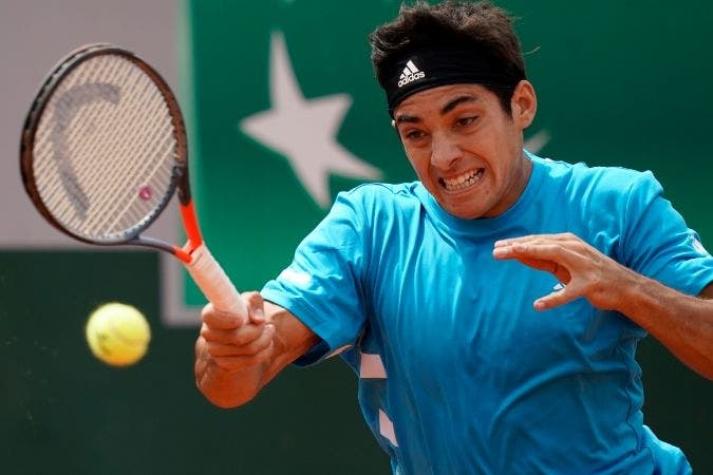 Cristian Garín se estrenó con victoria en Roland Garros ante Reilly Opelka