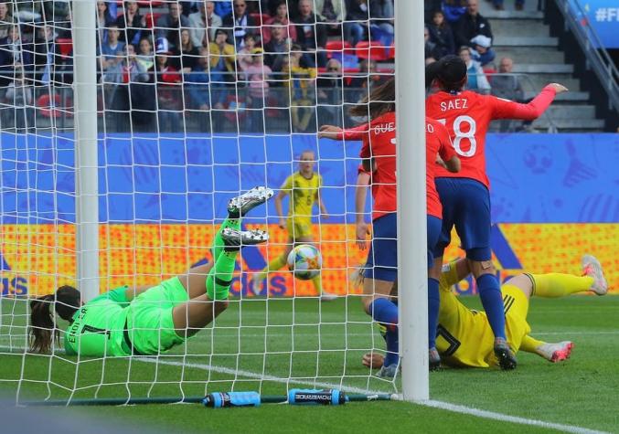 Christiane Endler se llenó de elogios por su espectacular actuación contra Suecia