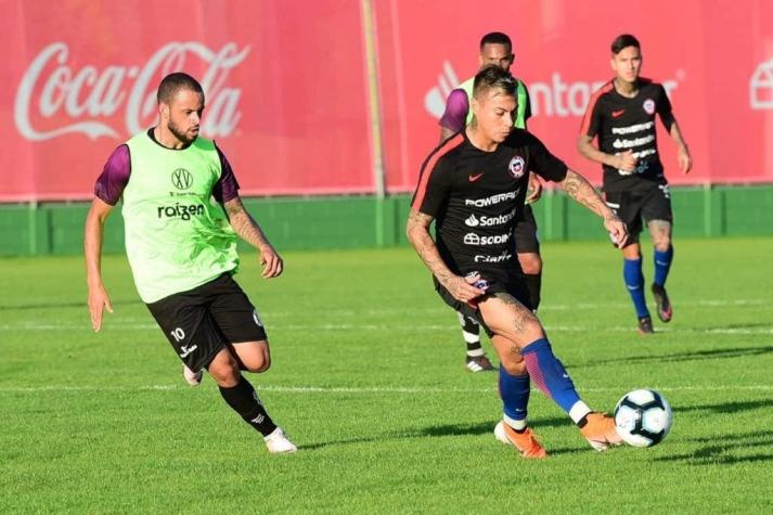 Con goles de Alexis, Vargas y Chapita la Roja vence a equipo local a días del debut en Copa América