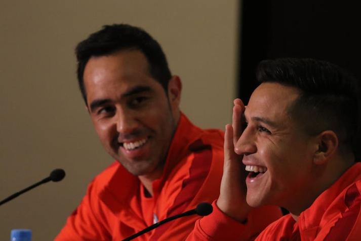 "¡Por el Tri, carajo!": El mensaje de Claudio Bravo a Alexis por victoria ante Japón en Copa América