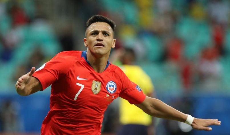 El tobillo de Alexis Sánchez es la única duda: esta sería la formación de la "Roja" contra Uruguay