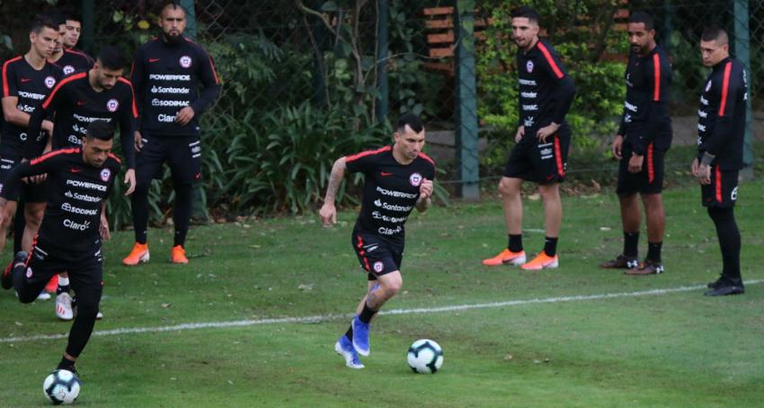 [VIDEO] T13 en Brasil: Gary Medel trabaja con normalidad en La Roja con miras al duelo ante Colombia