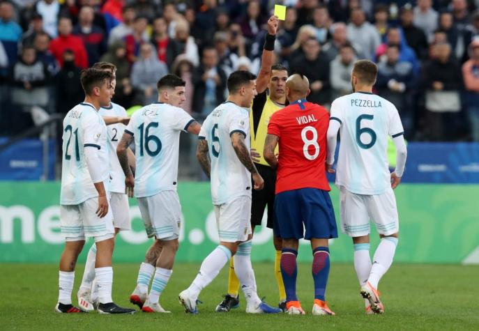 Vidal y desahogo tras caer ante Argentina: "El espectáculo lo hacemos los jugadores, no el árbitro"