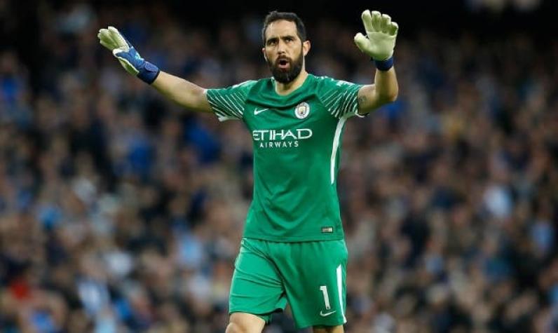 La jugada del Manchester City que podría beneficiar a Claudio Bravo