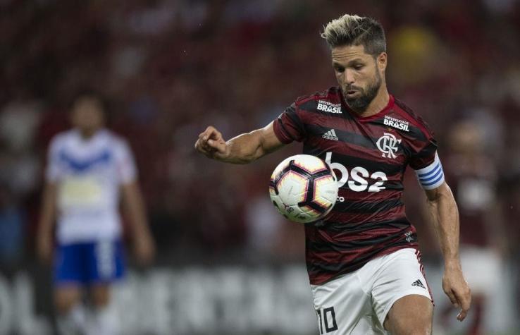 [VIDEO] Brasileño Diego sufre escalofriante lesión de tobillo durante partido de Copa Libertadores