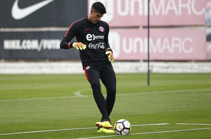 Gonzalo Collao deja Universidad de Chile y parte al fútbol español