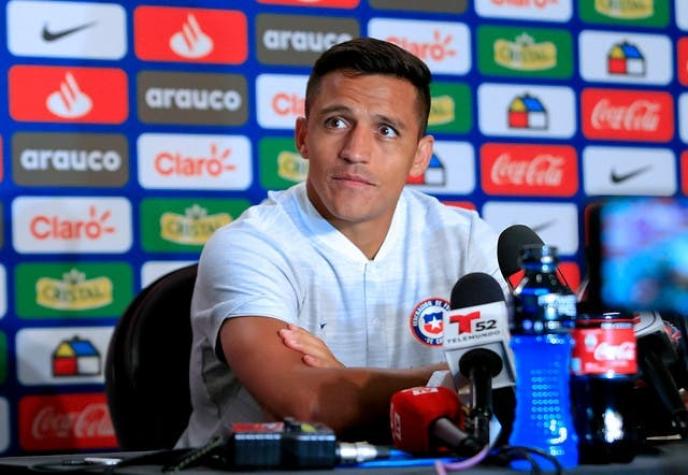 Alexis Sánchez tras su llegada a la Roja: "No soy mediador de nadie"