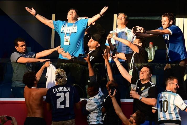 Confirman nuevo destino de Maradona como entrenador: "El club más hermoso del mundo te saluda"