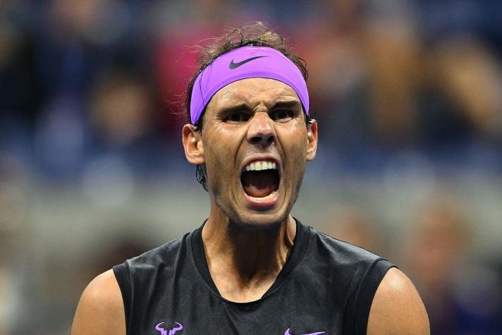 [VIDEO] Nadal en modo "francotirador": atina un pelotazo perfecto a una cabina de TV en el US Open