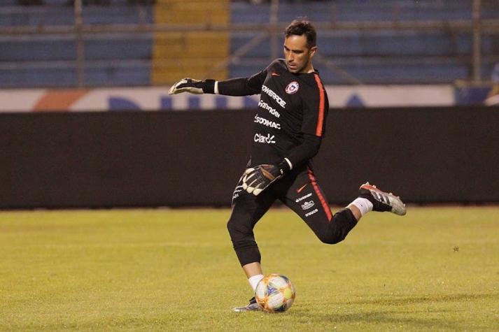 Claudio Bravo pide a Marcelo Díaz de vuelta en la selección chilena tras derrota ante Honduras