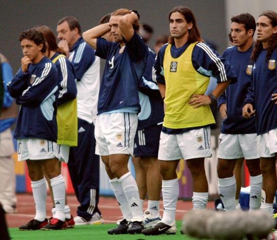 Gabriel Batistuta fue operado y recibió prótesis para su tobillo