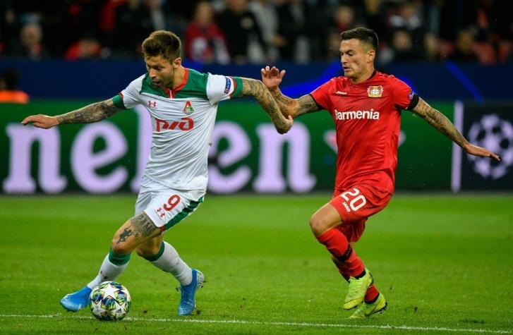 Aránguiz fue titular en inesperada derrota del Bayer Lerverkusen por Champions League
