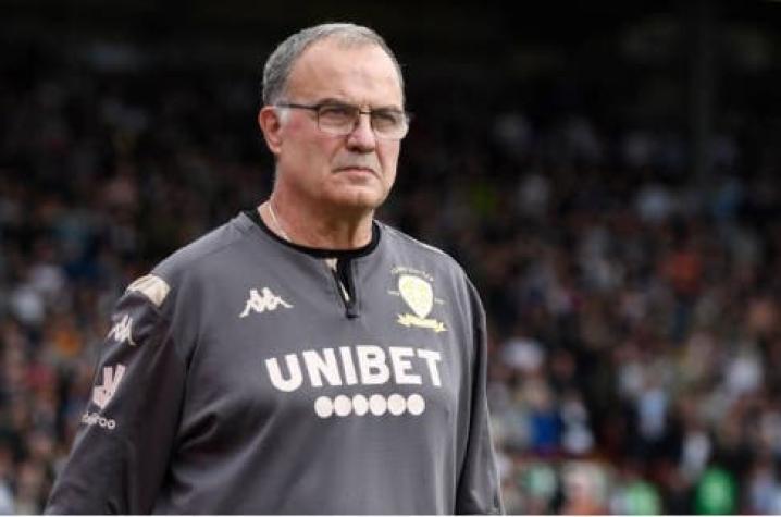 Marcelo Bielsa y Leeds ganan premio fair play de la FIFA por dejarse marcar un gol