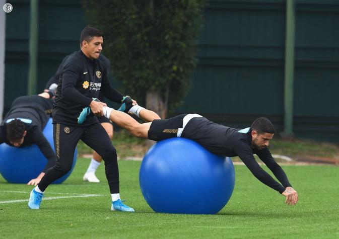 Conte da esperanzas a Alexis Sánchez: "Tarde o temprano lo veremos desde el inicio"